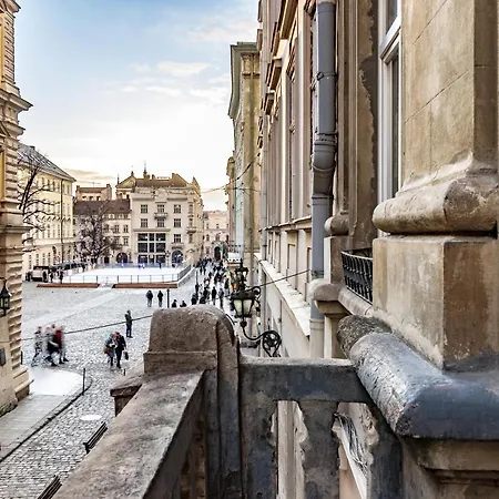 On Stavropihiiska Street 2 شقة *