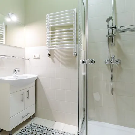 Διαμέρισμα On Stavropihiiska Street 2 Λβιβ